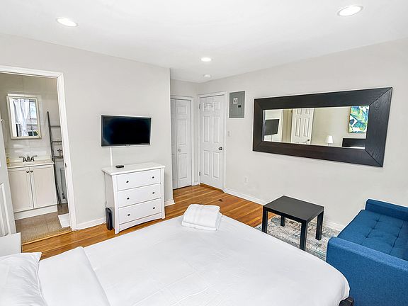 4th image of 545 2nd Ave #3F