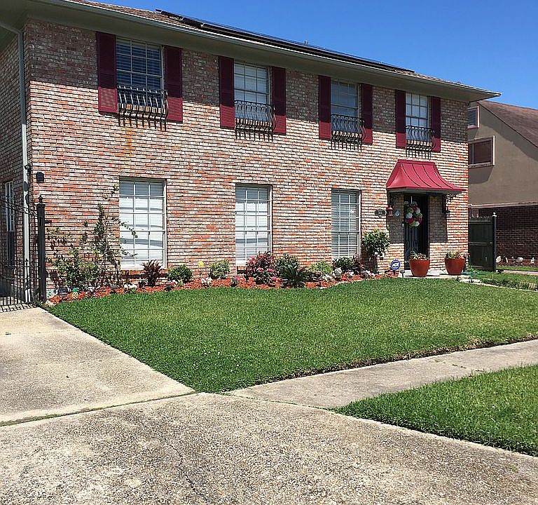 1st image of 7401 Dartmoor Dr