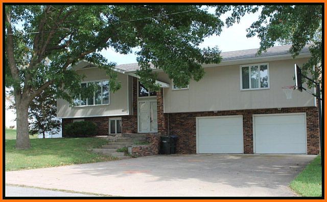 1st image of 502 Suburban Dr