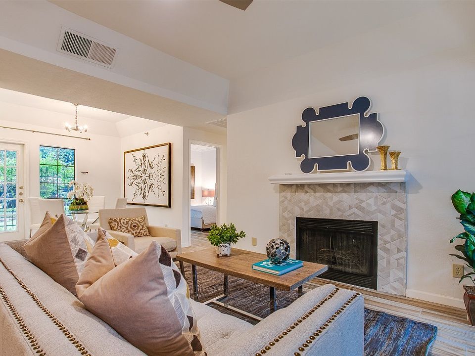 1st image of 3105 San Jacinto St #110
