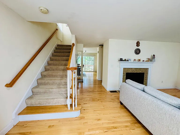 130 Turnpike Rd #8 — Photo 19