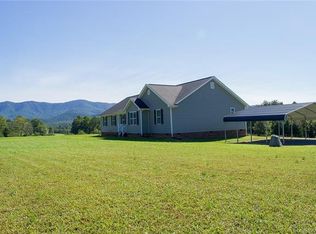 5100 Hayes Waters Rd, Morganton, NC 28655