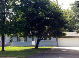 3872 Edith Ln, Lexington, MN 55014