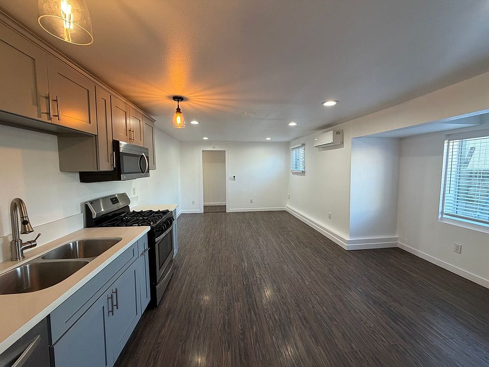 1st image of 810 N Bonnie Brae St #1