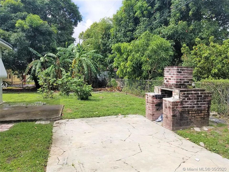 2nd image of 7000 NW 28th Ave