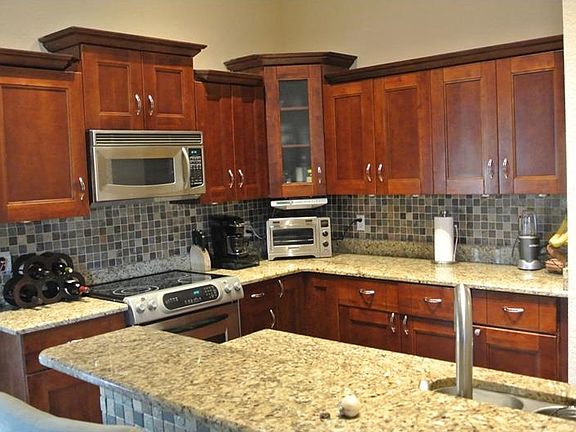 2nd image of 10459 Coconut Grove Ln
