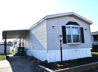 407 Doris Rd, Pataskala, OH 43062