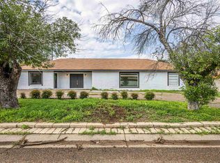 2702 E Stewart St, Laredo, TX 78043