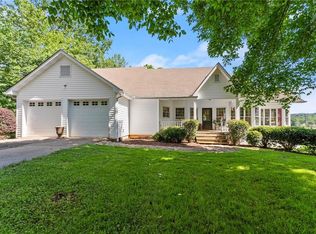 122 Tritt Rd, Dahlonega, GA 30533