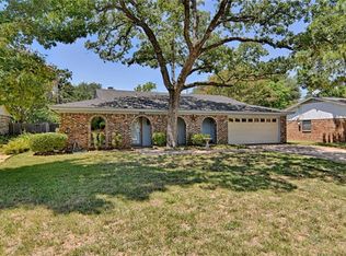 2614 Bent Tree Ln, Arlington, TX 76016