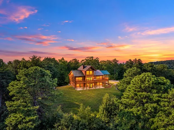 1099 Smithfield Rd, Tellico Plains, TN 37385