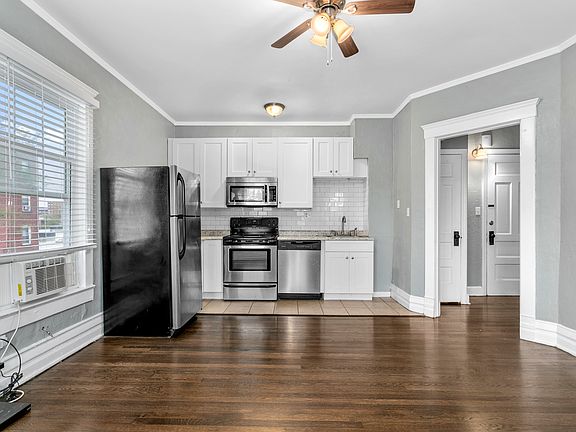 3rd image of 4148 Warwick Blvd #2F