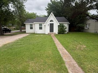 514 Brown St, Waxahachie, TX 75165