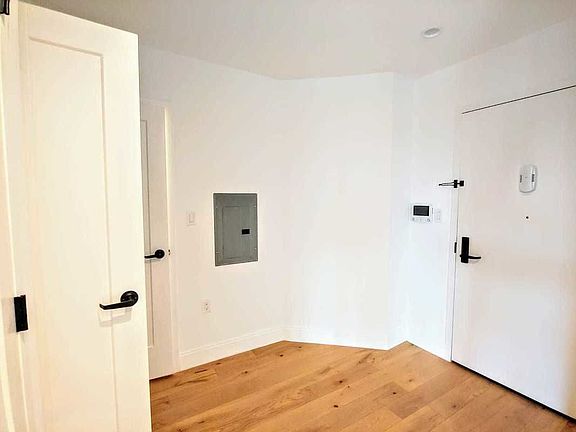 2nd image of 329 E 132nd St #7J2