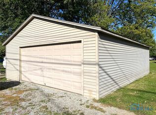 326 N 5th St, Upper Sandusky, OH 43351