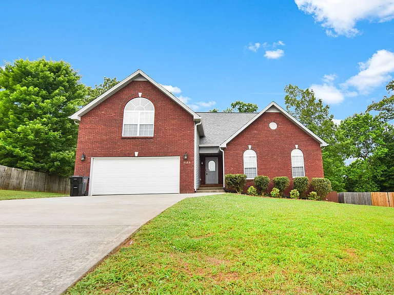 1125 Channelview Ct — Photo 1