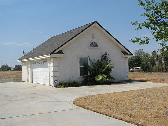 3rd image of 26144 Avenue 18 1/4