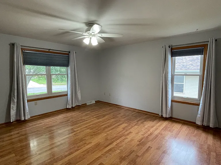 818 Twin Pines Dr — Photo 11