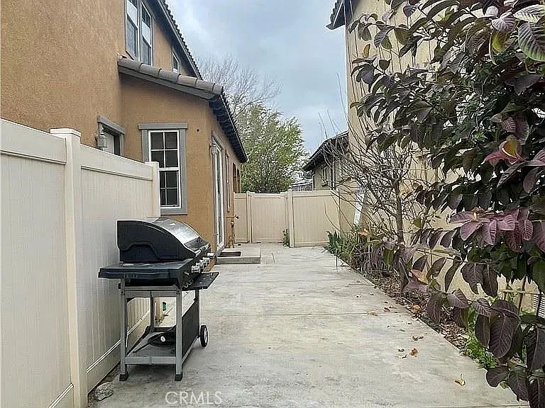 26380 Fowler Dr — Photo 21