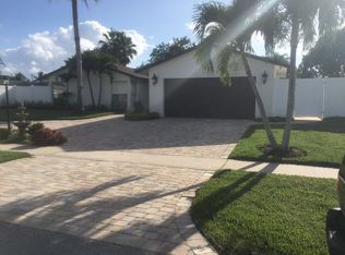 10641 Shady Pond Ln, Boca Raton, FL 33428