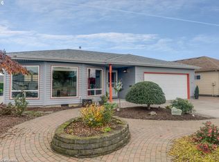 2106 Heather Way, Woodburn, OR 97071
