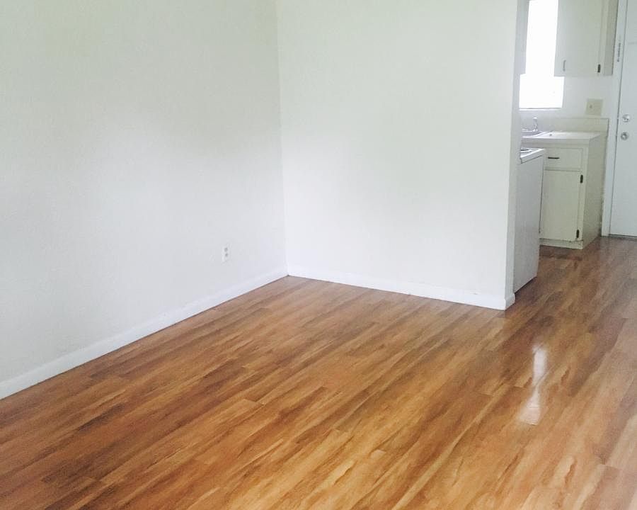 1st image of 601 18th Ave S APT 4