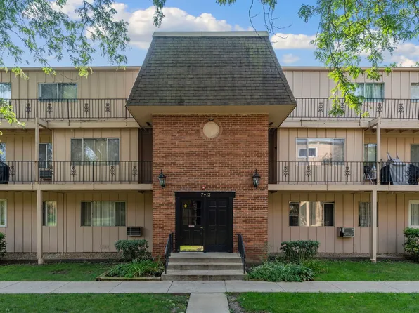 2502 Algonquin Rd APT 9, Rolling Meadows, IL 60008