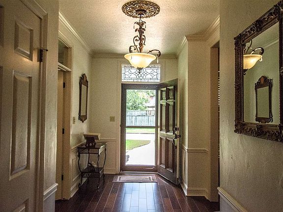 3rd image of 5 Bellchase Gardens Dr
