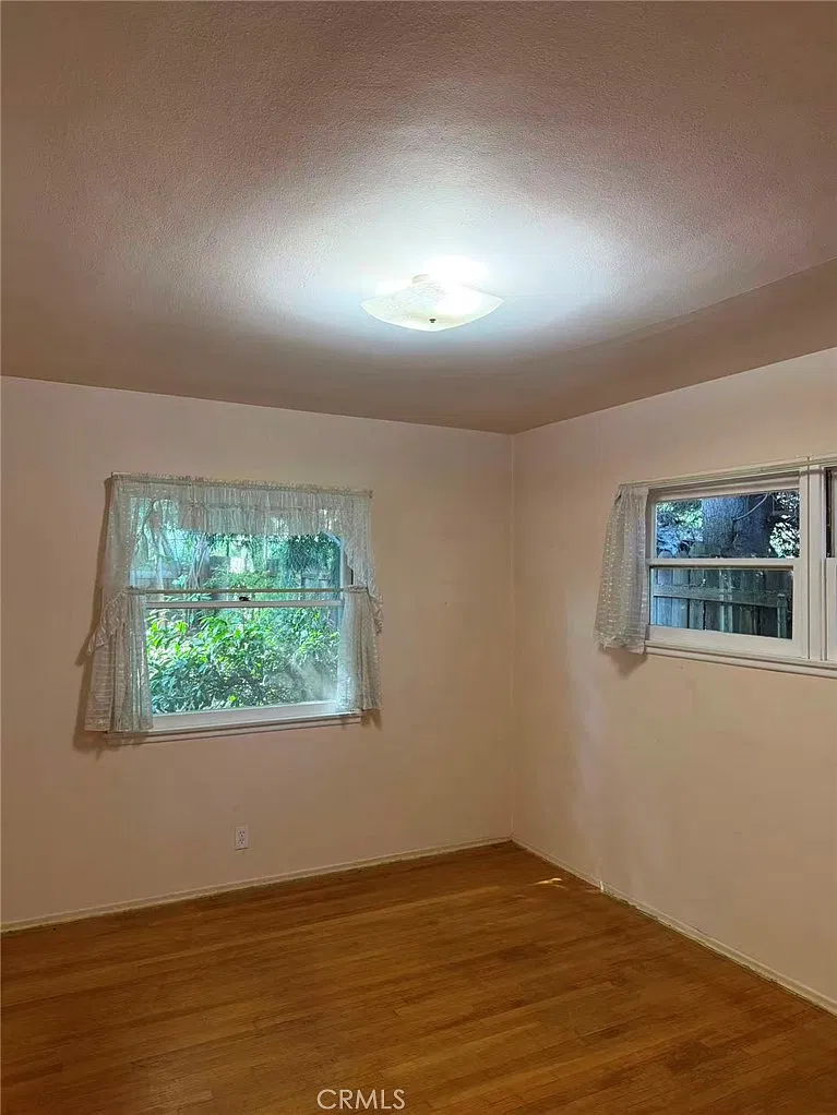 4 bed, 1806 sqft, $3,800 — Photo 4