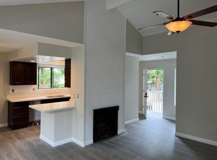 17171 Harbor Bluffs Cir, Huntington Beach, CA 92649