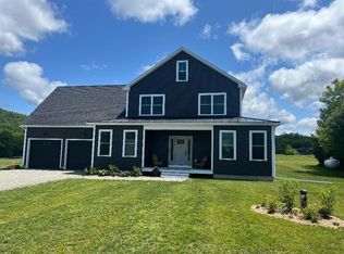 59 Place Rd W, Hinesburg, VT 05461