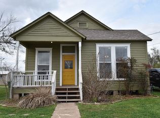 109 E Bailey St, Cuero, TX 77954