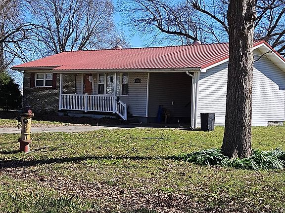 2nd image of 128 Kirksey St