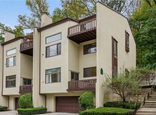 353 N Greeley Avenue #353, Chappaqua, NY 10514
