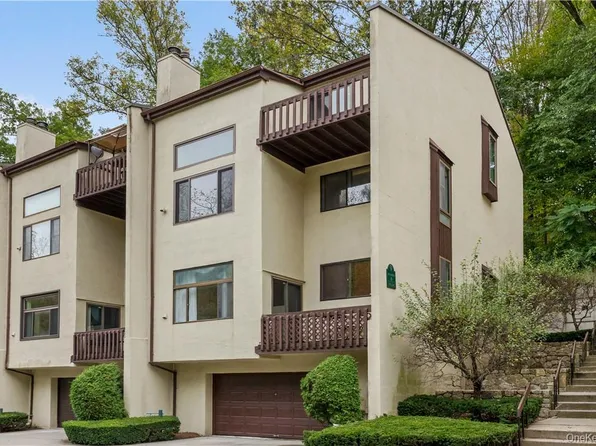 353 N Greeley Avenue #353, Chappaqua, NY 10514