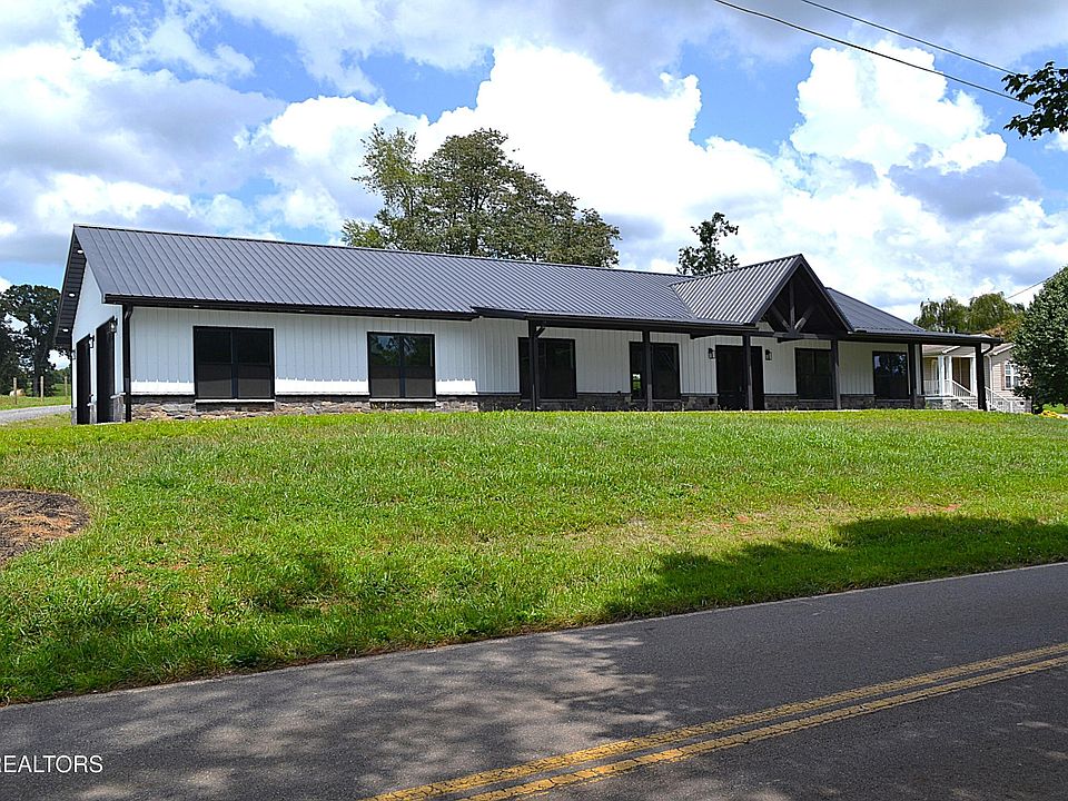 1st image of 940 Thorngrove Pike