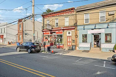 4410 Bergen Turnpike