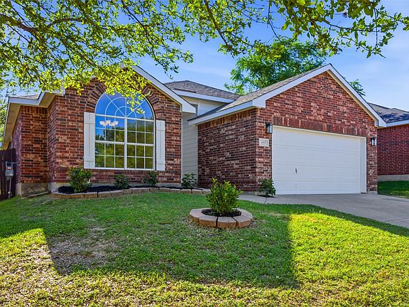 2nd image of 4817 Barnhill Ln