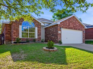 4817 Barnhill Ln, Fort Worth, TX 76135