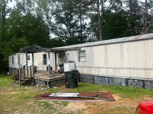 326 Doyle St, Westminster, SC 29693