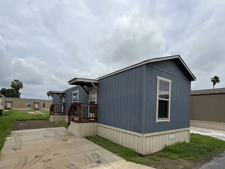 2901 E Highway 107 — Photo 75