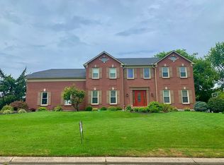 8205 Eagleridge Dr, West Chester, OH 45069