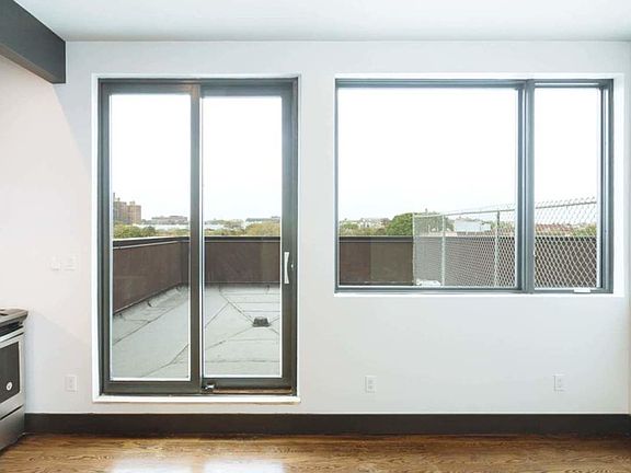 3rd image of 239 Hawthorne St #5E