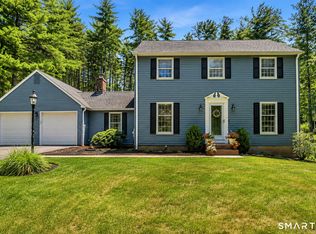11 Lexington Dr, East Granby, CT 06026
