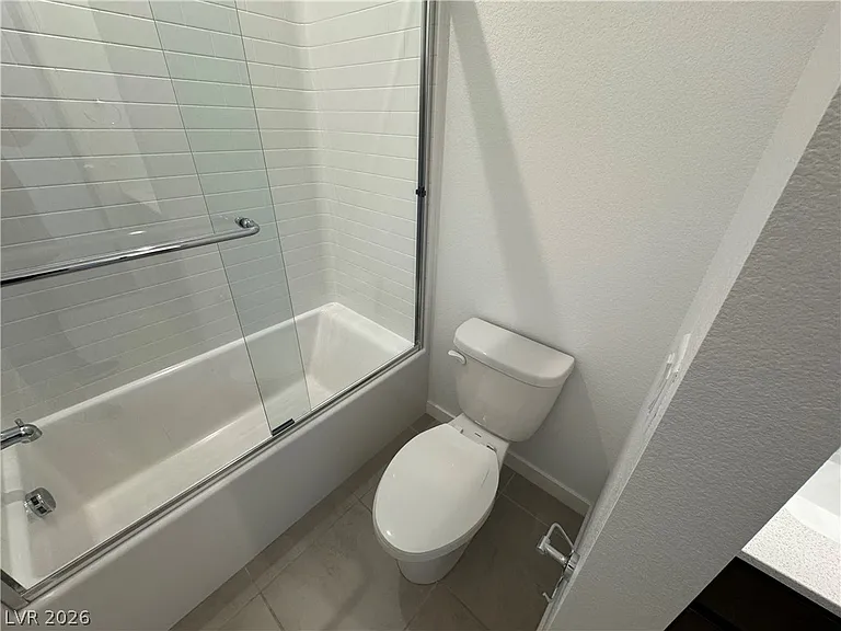 3262 Fountaintree Ave — Photo 27