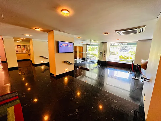 Rented by Douglas Elliman | media 20