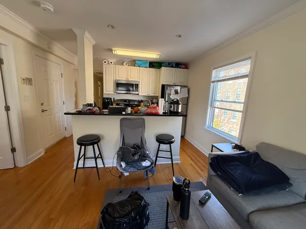 1 Langdon Sq #6A, Cambridge, MA 02138