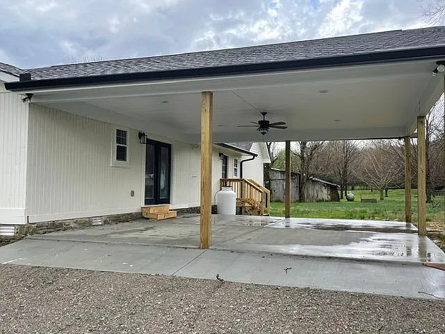 3082 Valley Creek Rd — Photo 3