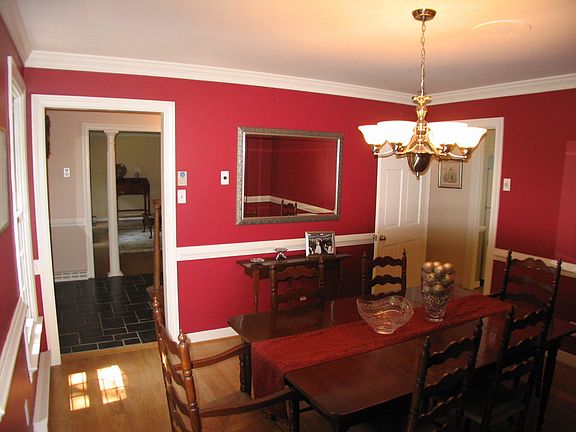 Formal Dining Rm