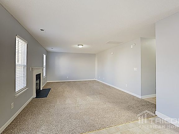 4th image of 3600 Crowders View Dr